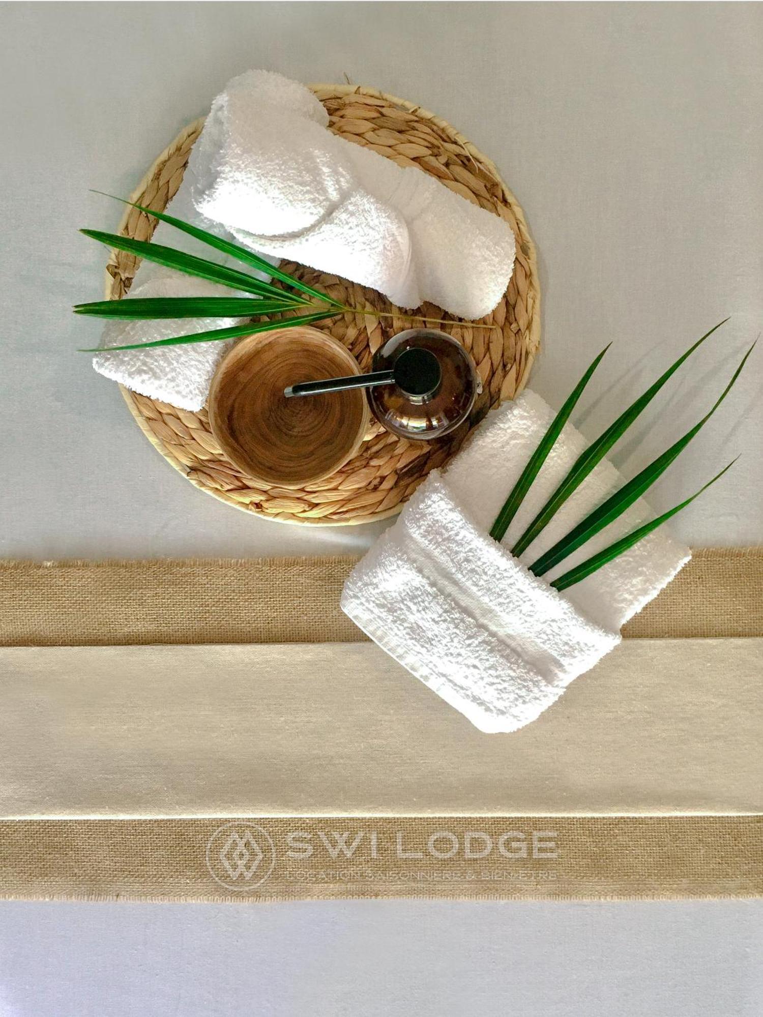 Swilodge Vue Sur Mer ! Petit Dejeuner Et Location De Voiture Possible 勒穆莱 外观 照片